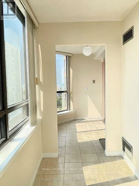1425 - 75 BAMBURGH CIRCLE