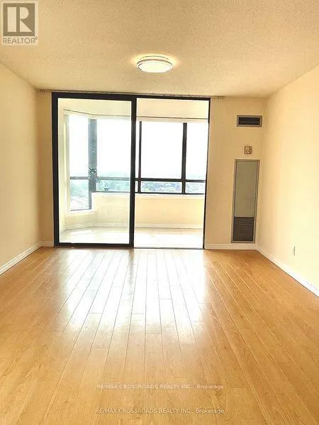 1425 - 75 BAMBURGH CIRCLE