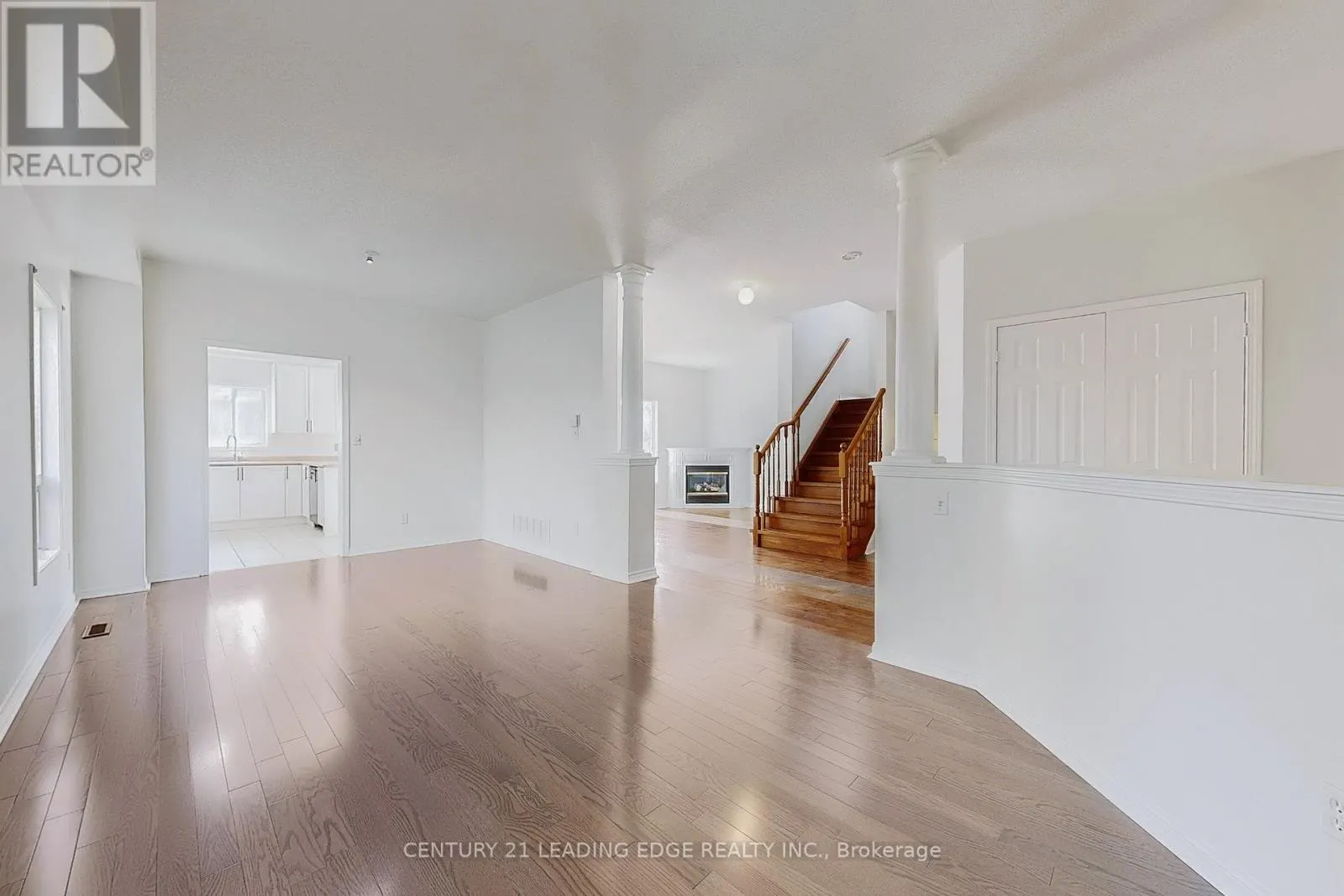 17 PITFIELD AVENUE