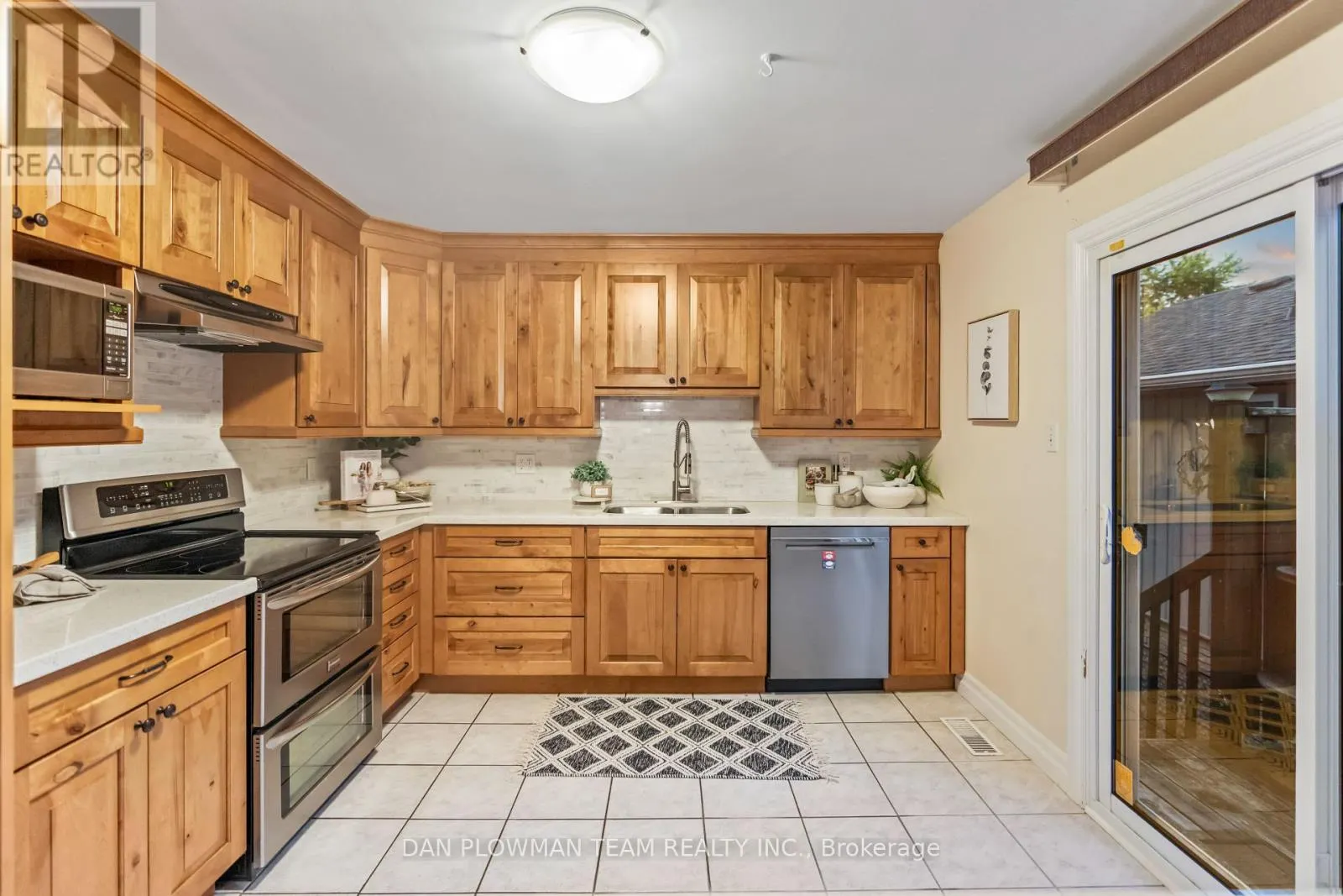 123 GUTHRIE CRESCENT