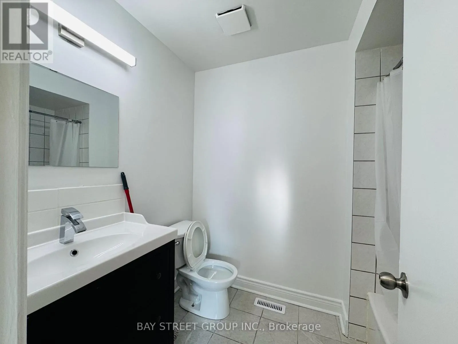 1 - 1448 OUTLET DRIVE