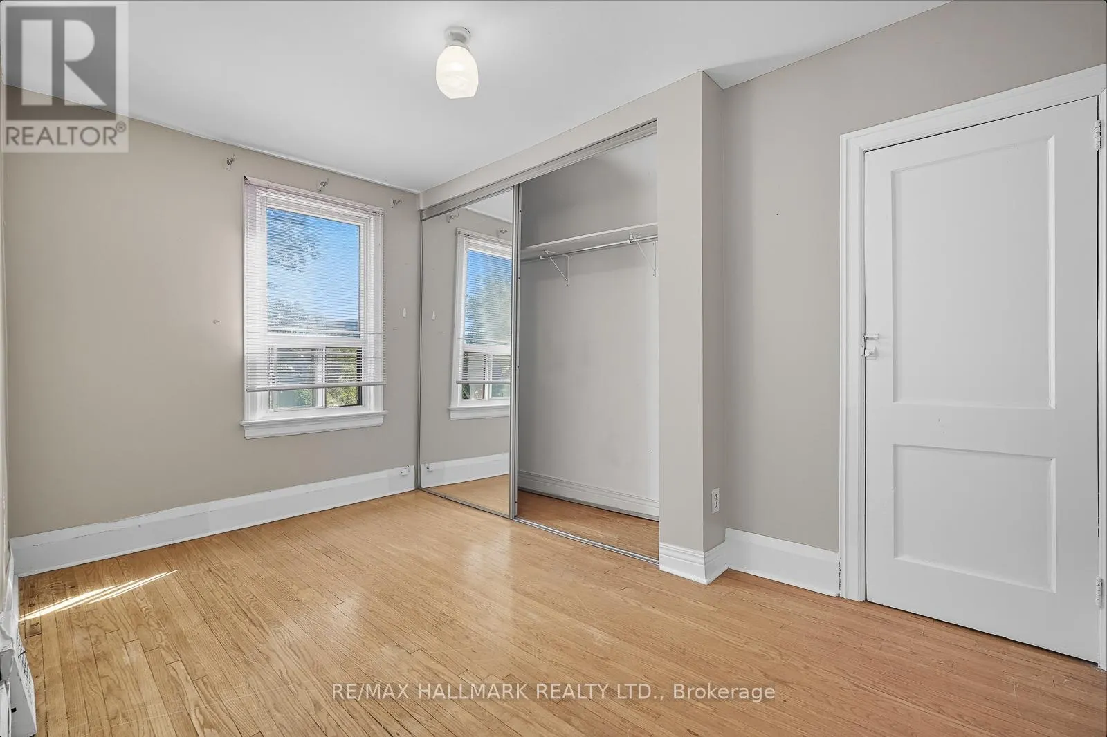 533 MILVERTON BOULEVARD
