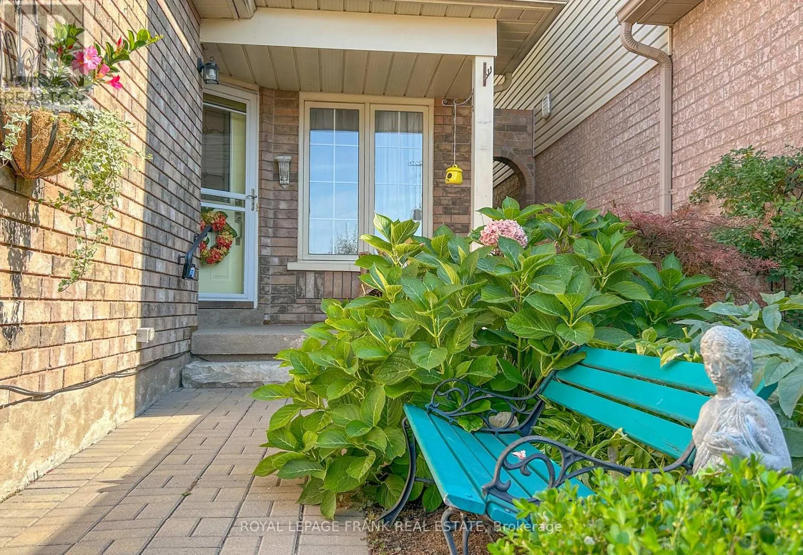 36 GREENGROVE WAY