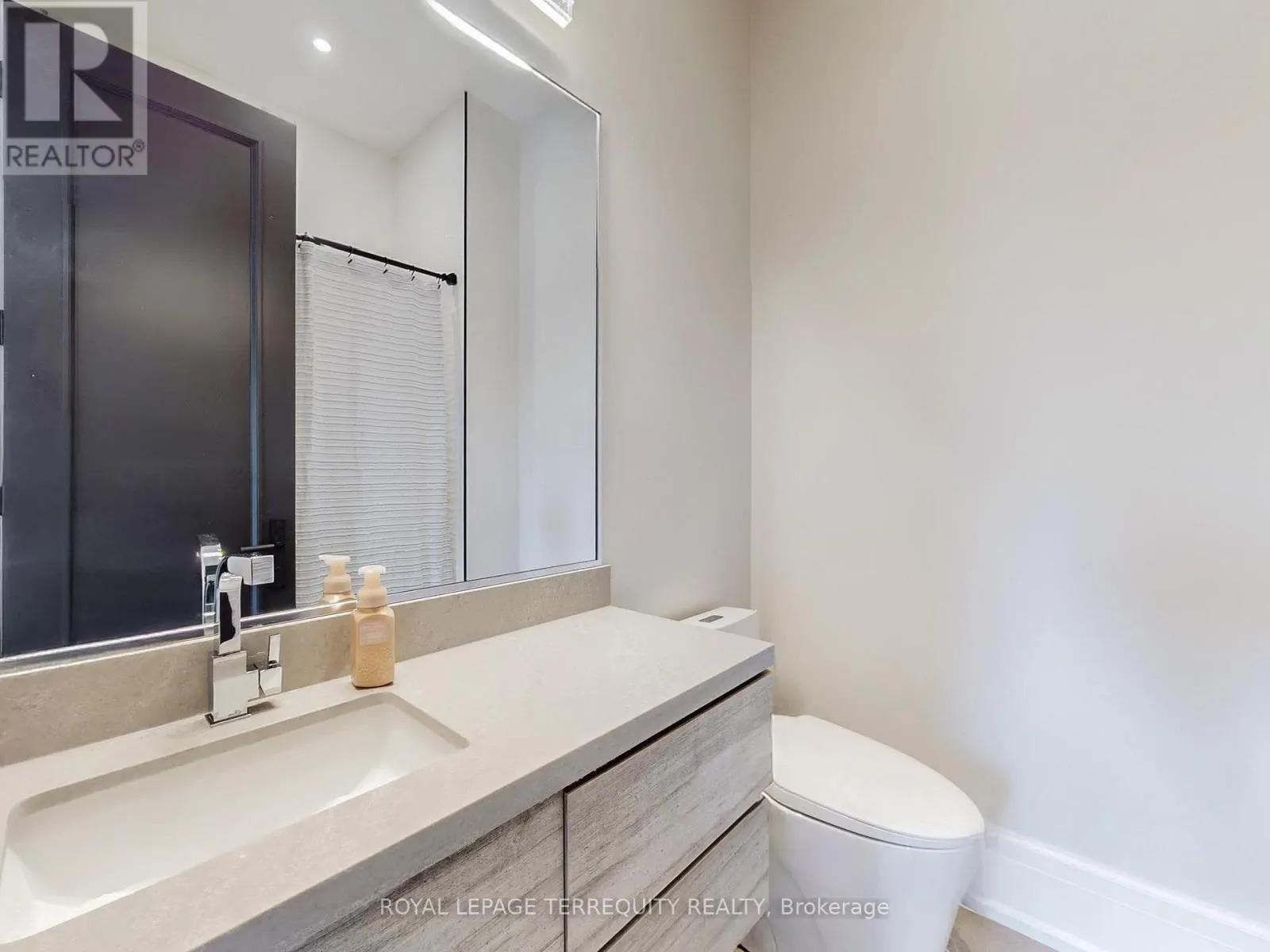 1408 ROUGEMOUNT DRIVE