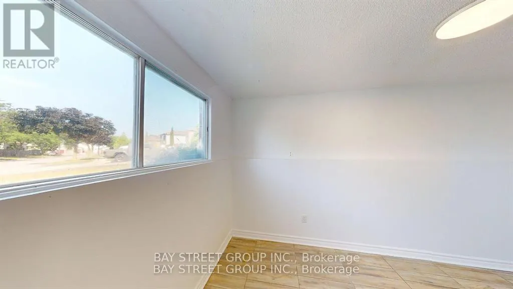 2 - 1448 OUTLET DRIVE