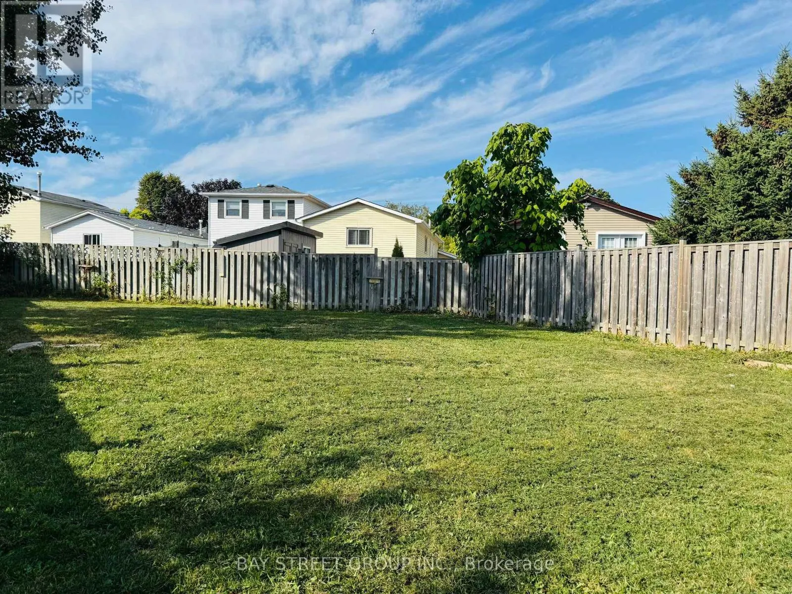 2 - 1448 OUTLET DRIVE