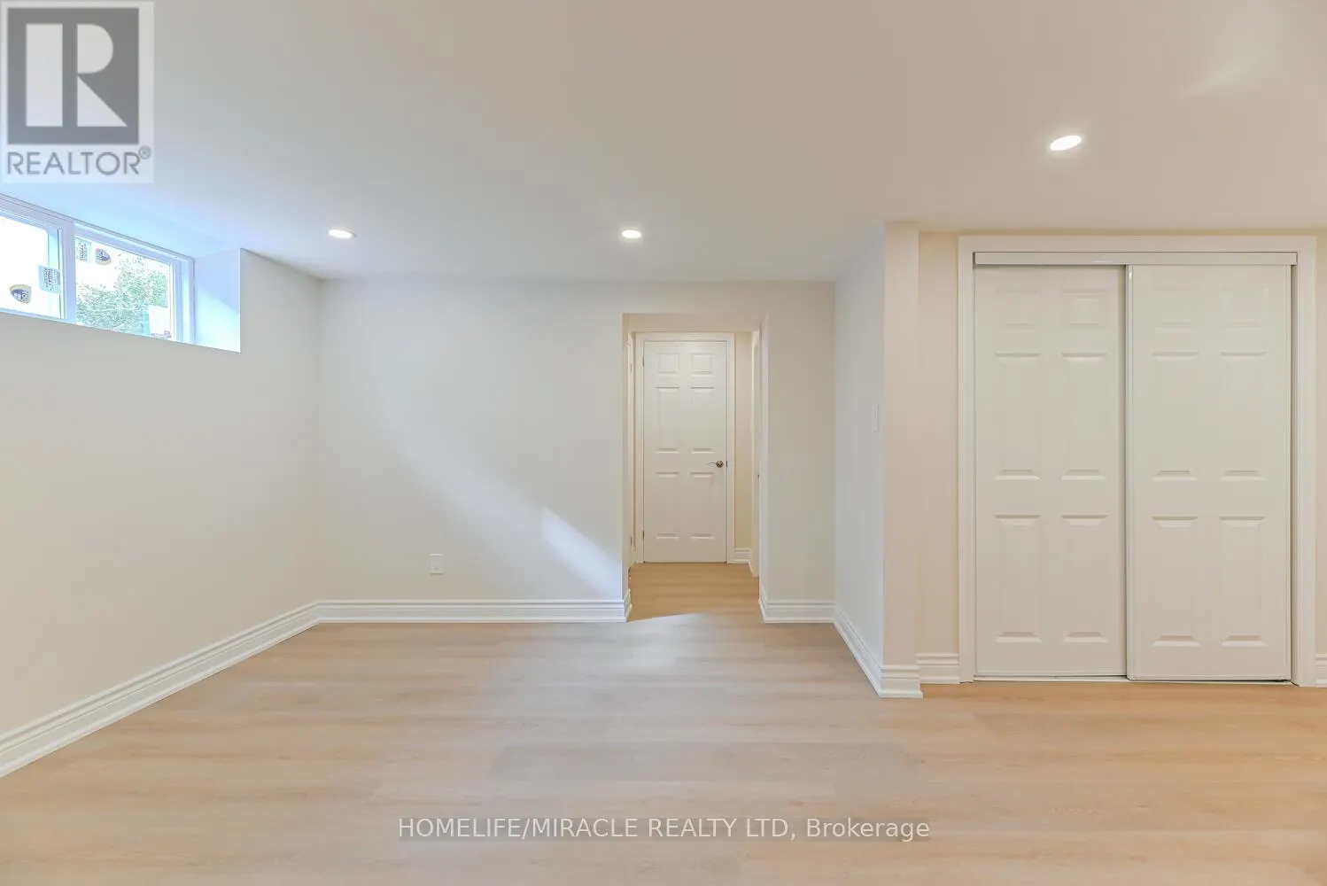 46 FLINTWICK DRIVE