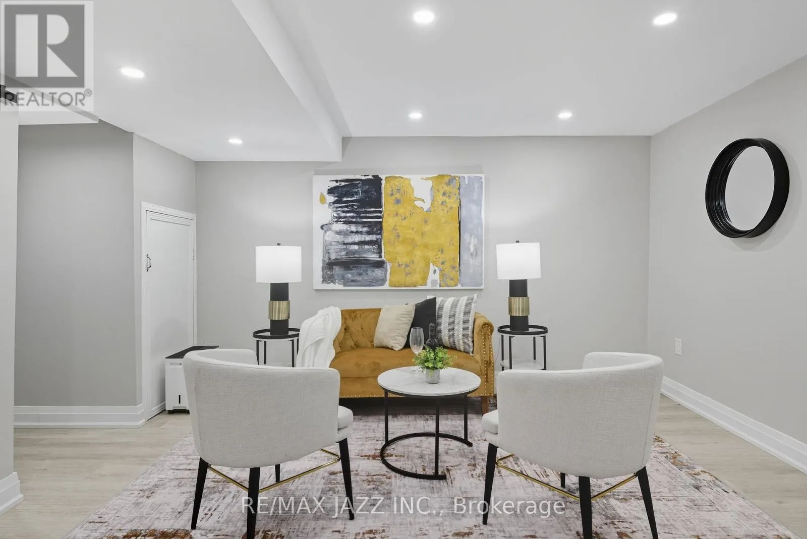 34 - 811 WILSON ROAD N, #34