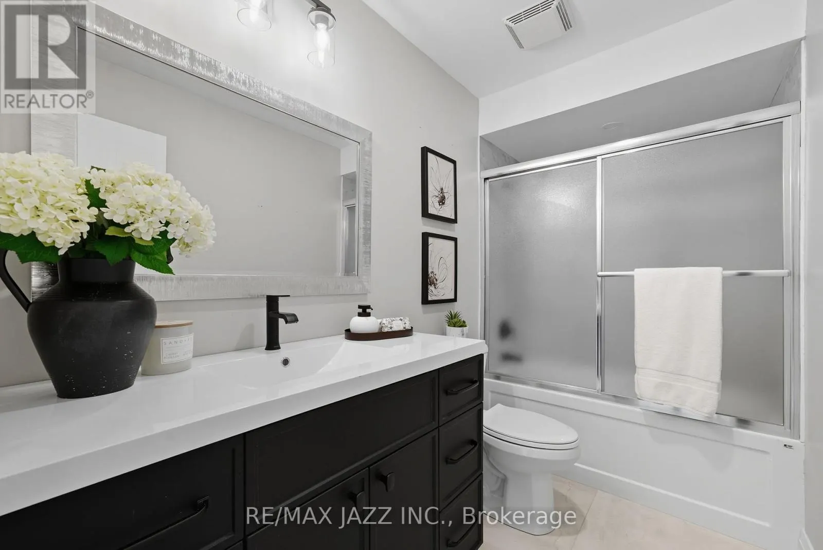 34 - 811 WILSON ROAD N, #34