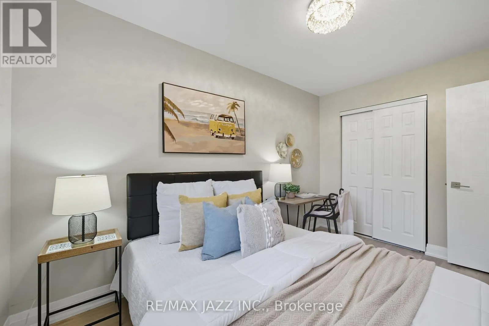 34 - 811 WILSON ROAD N, #34