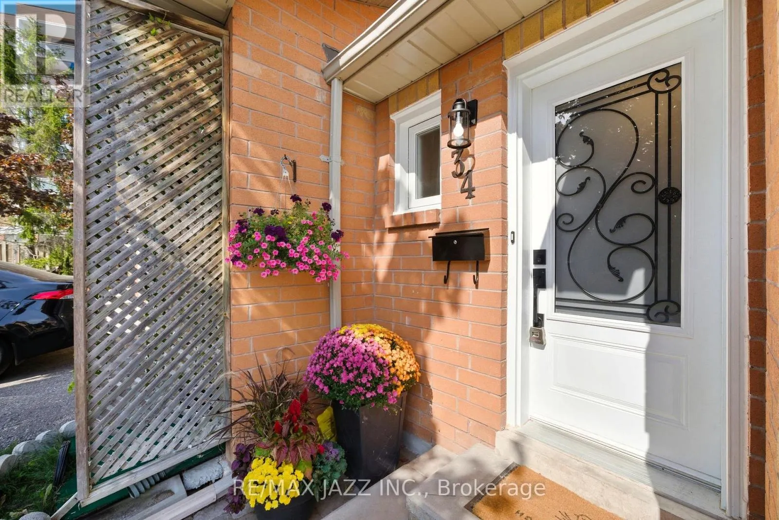 34 - 811 WILSON ROAD N, #34