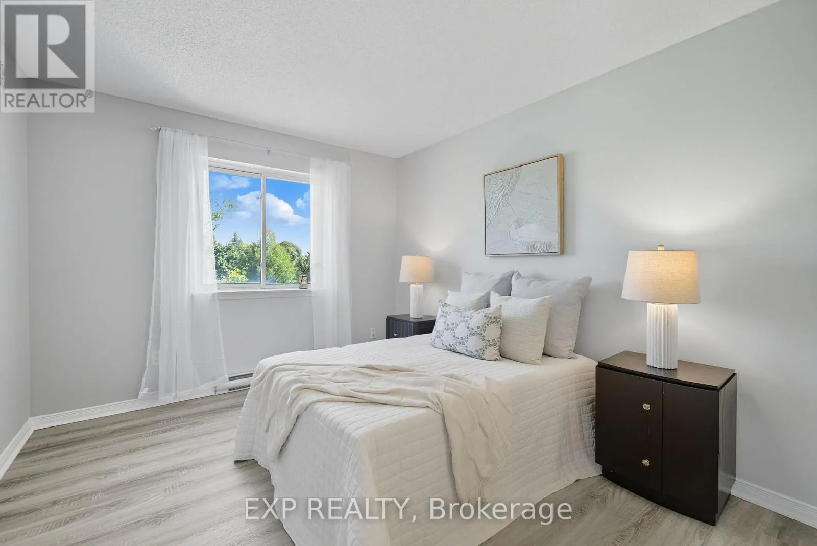 202 - 91 ASPEN SPRINGS DRIVE, #202
