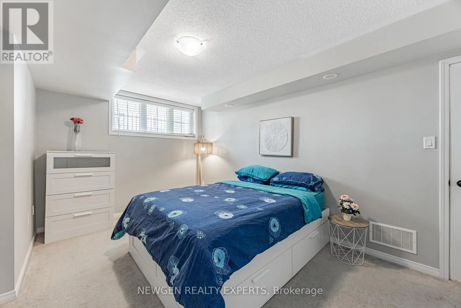 82 ABELA LANE