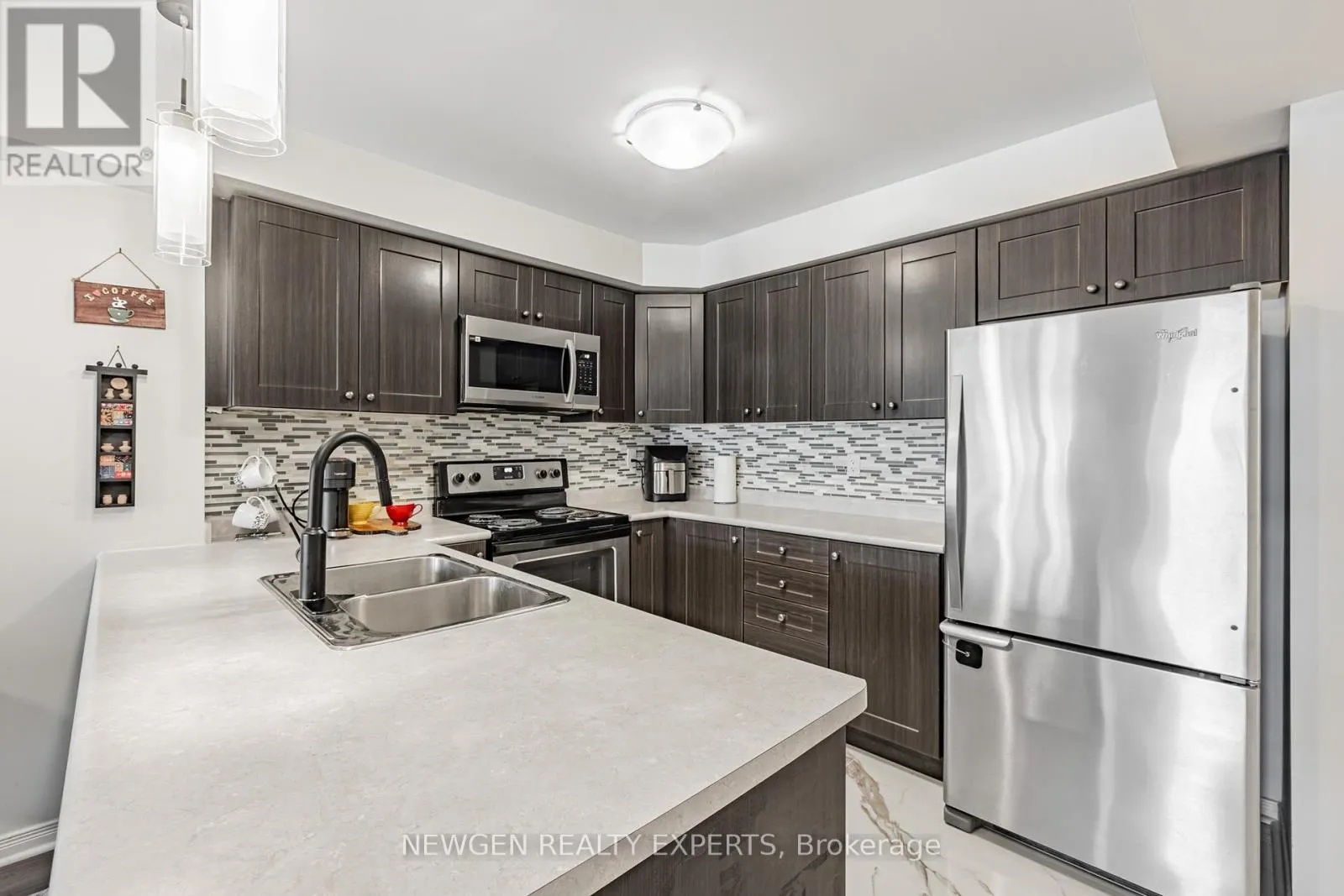 82 ABELA LANE