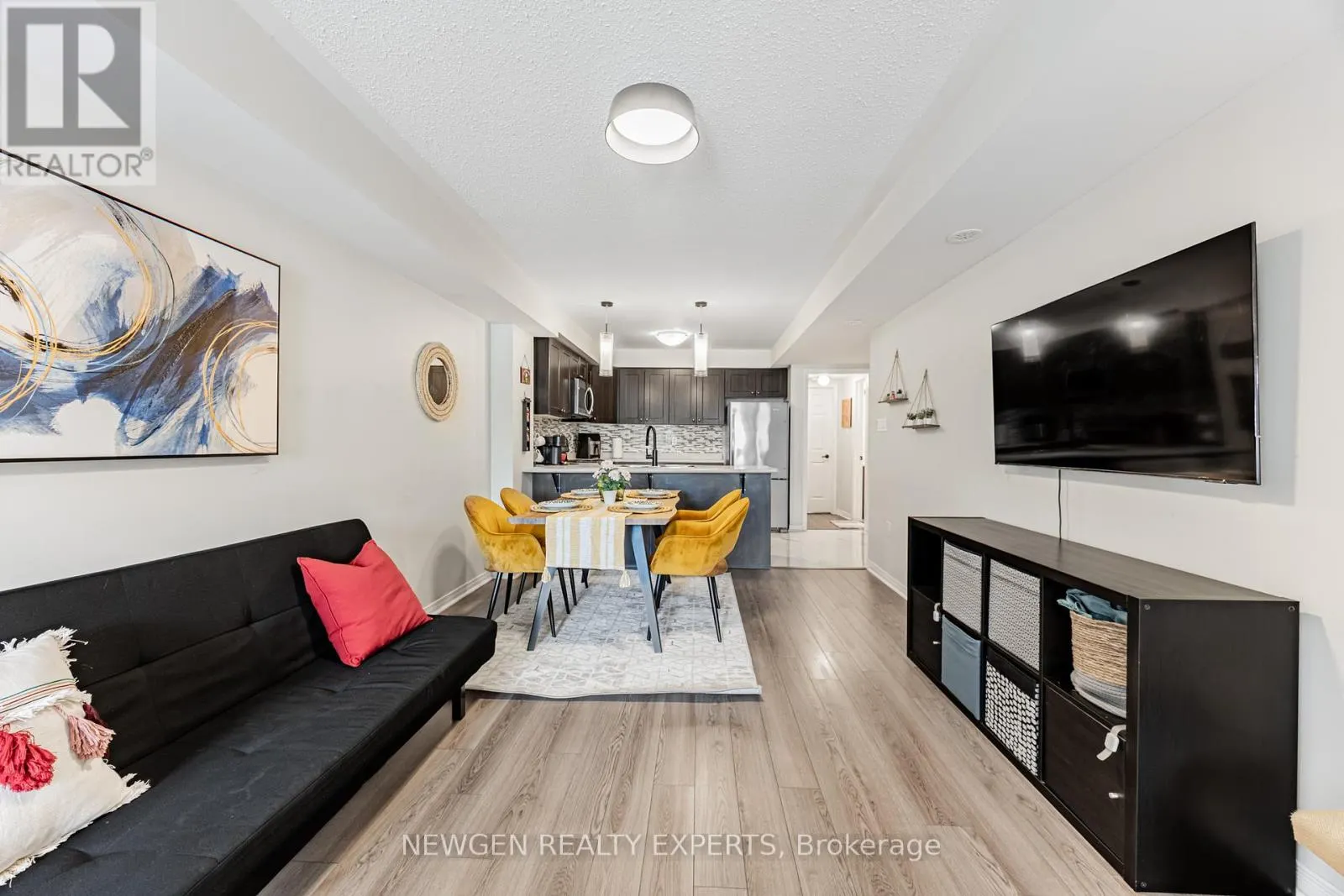 82 ABELA LANE