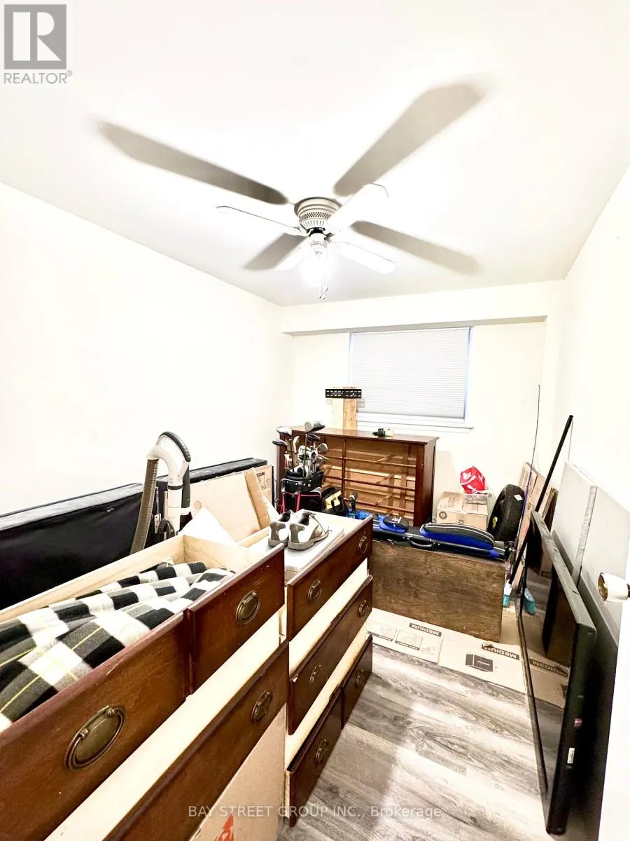 445 HARCOURT DRIVE