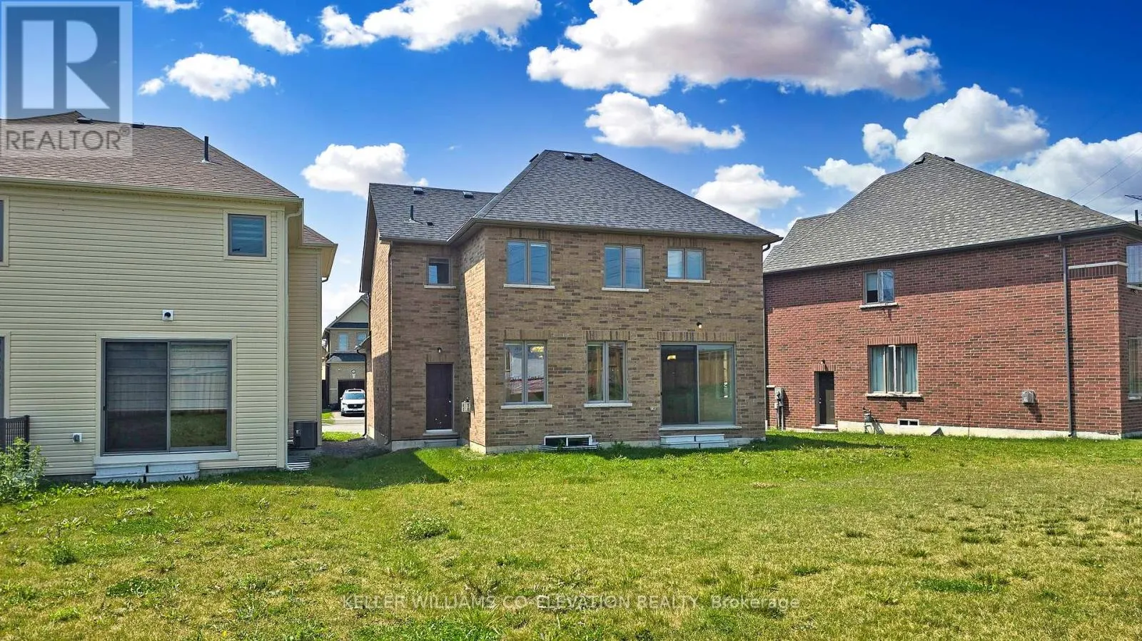 2592 STALLION DRIVE