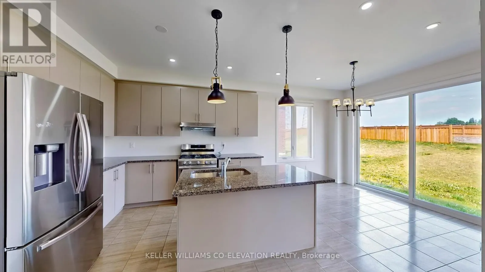2592 STALLION DRIVE