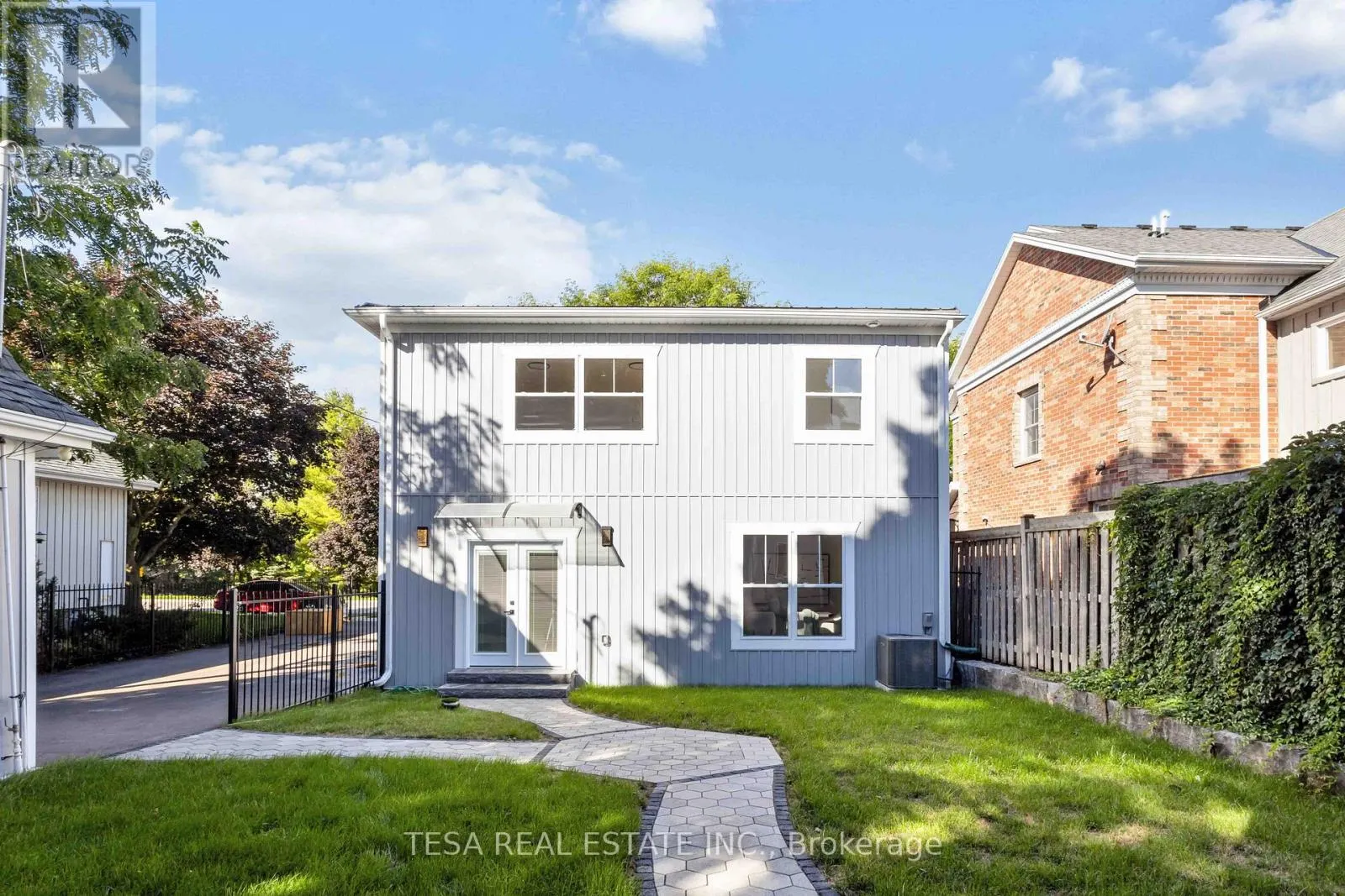 4993 OLD BROCK ROAD