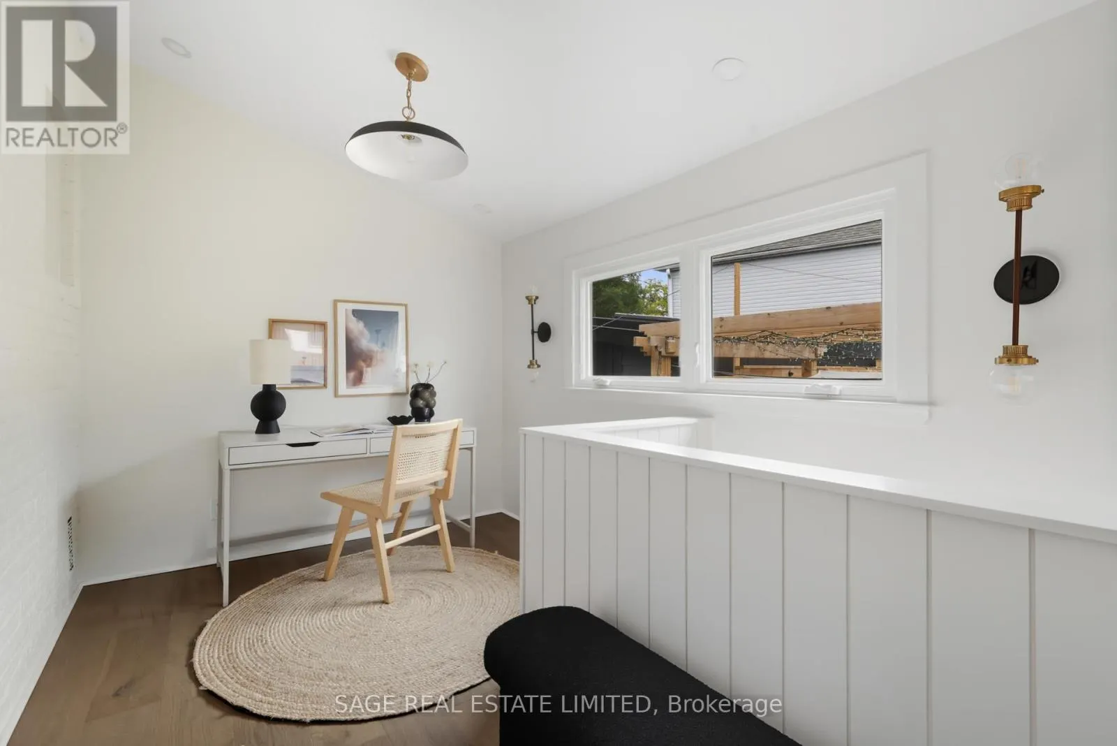 2021 GERRARD STREET E