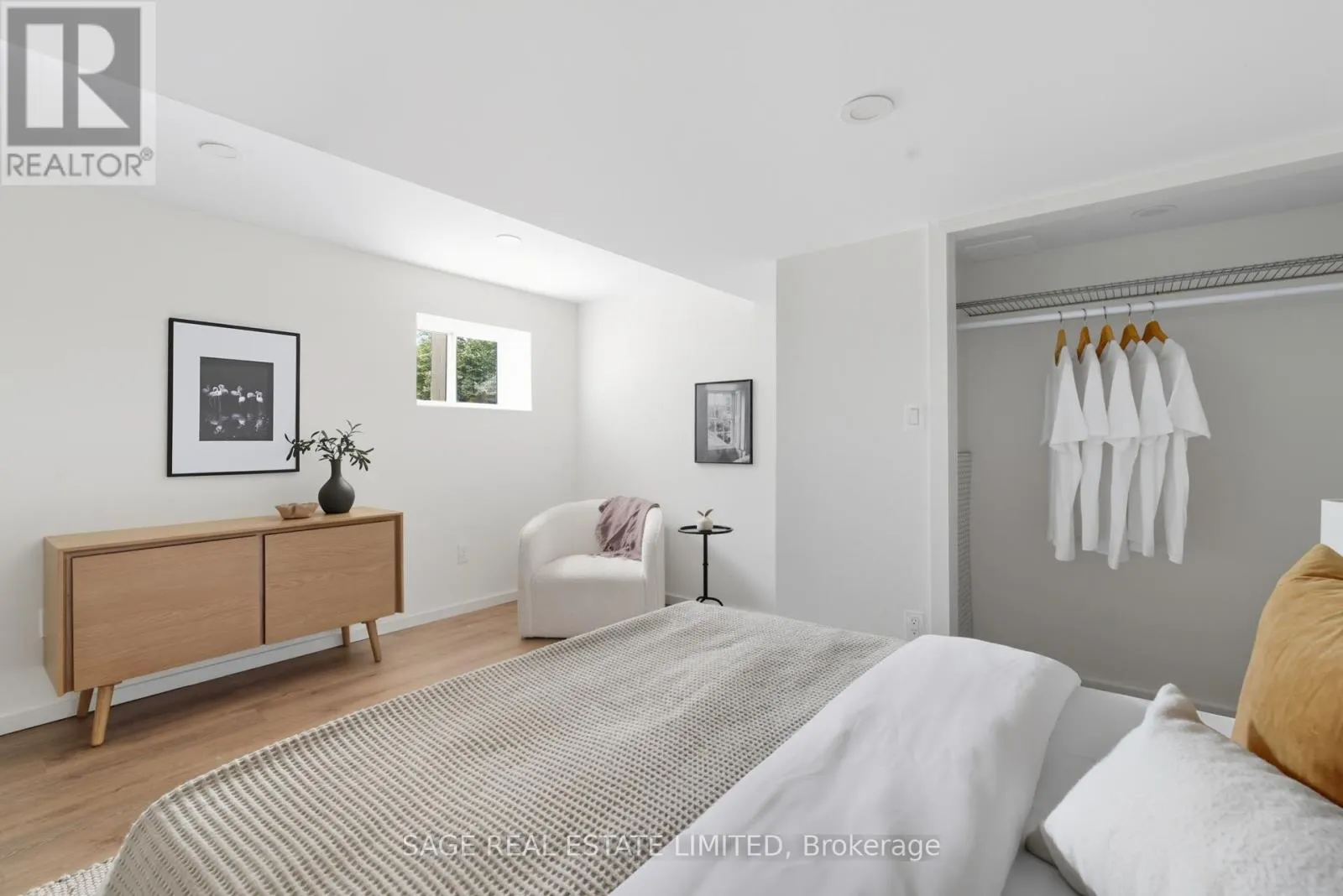2021 GERRARD STREET E