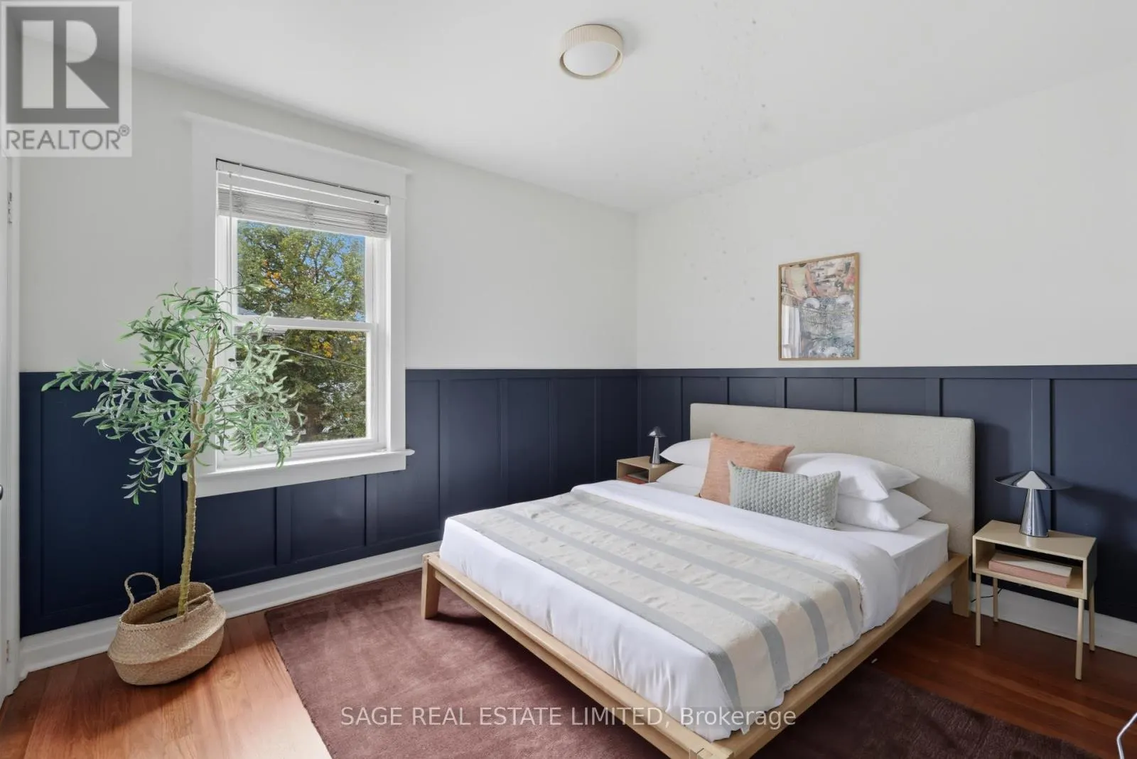 2021 GERRARD STREET E