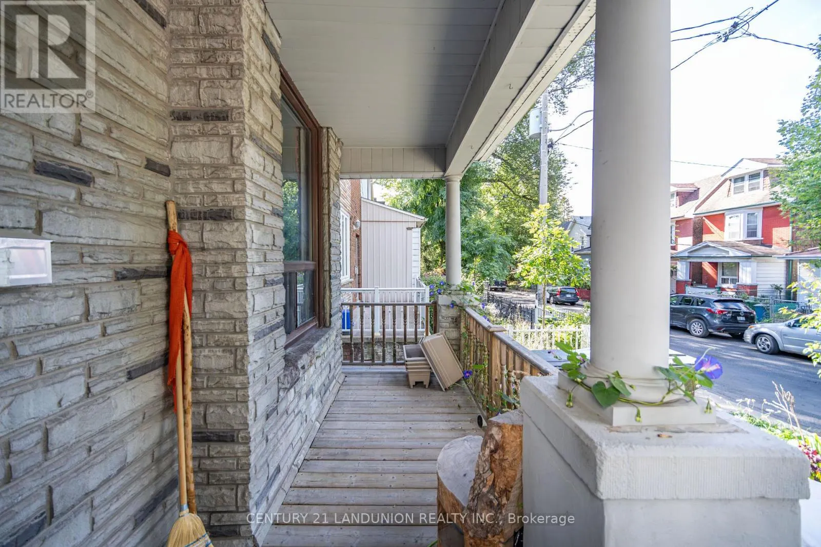 133 GALT AVENUE