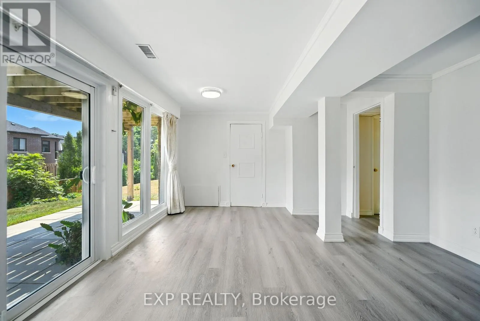 503 BROADGREEN STREET