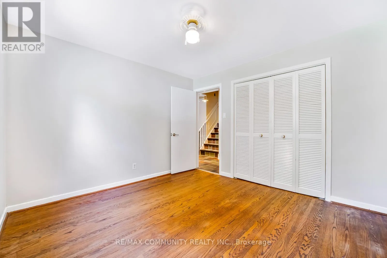 11 PRESLEY AVENUE