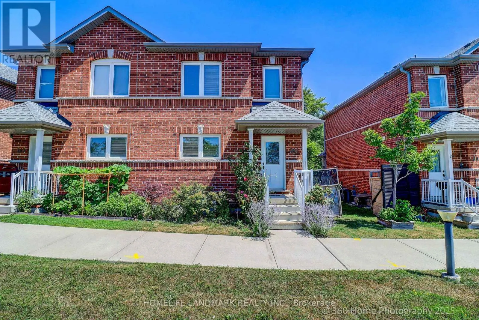 3 - 361 BIRCHMOUNT ROAD