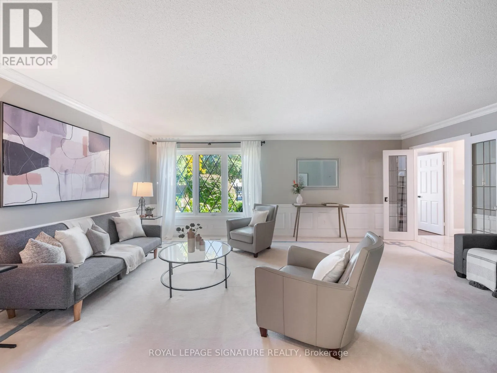 32 RAMBLEWOOD DRIVE