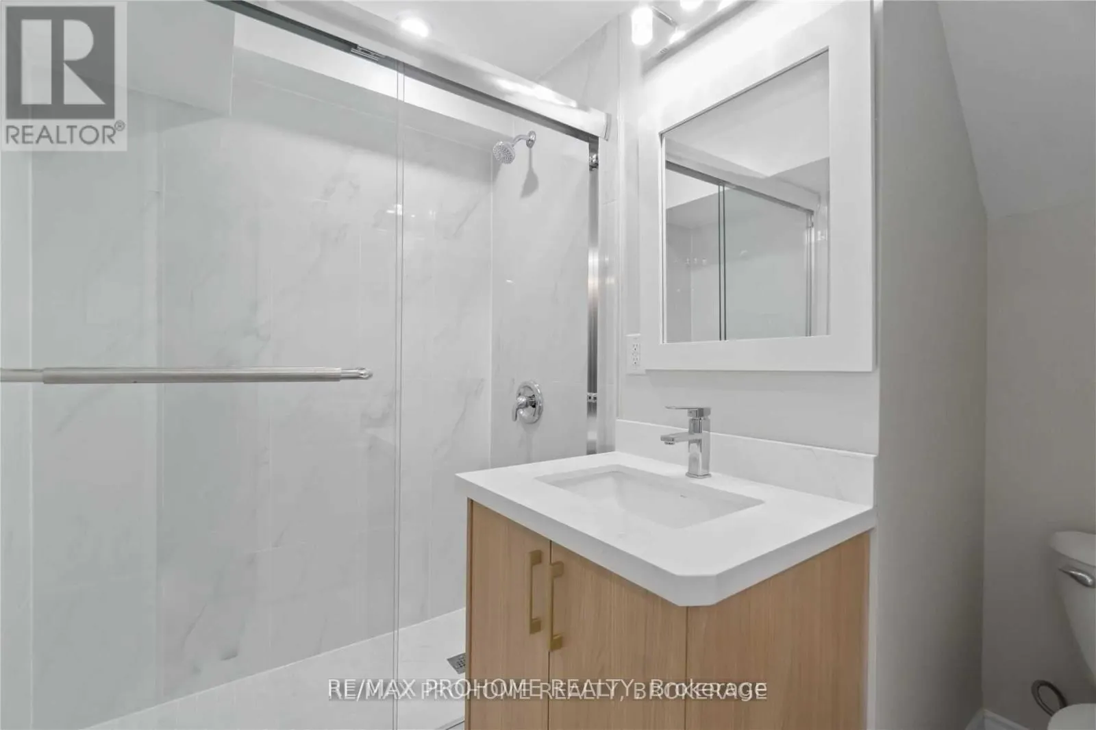 78 ASHBURY BOULEVARD