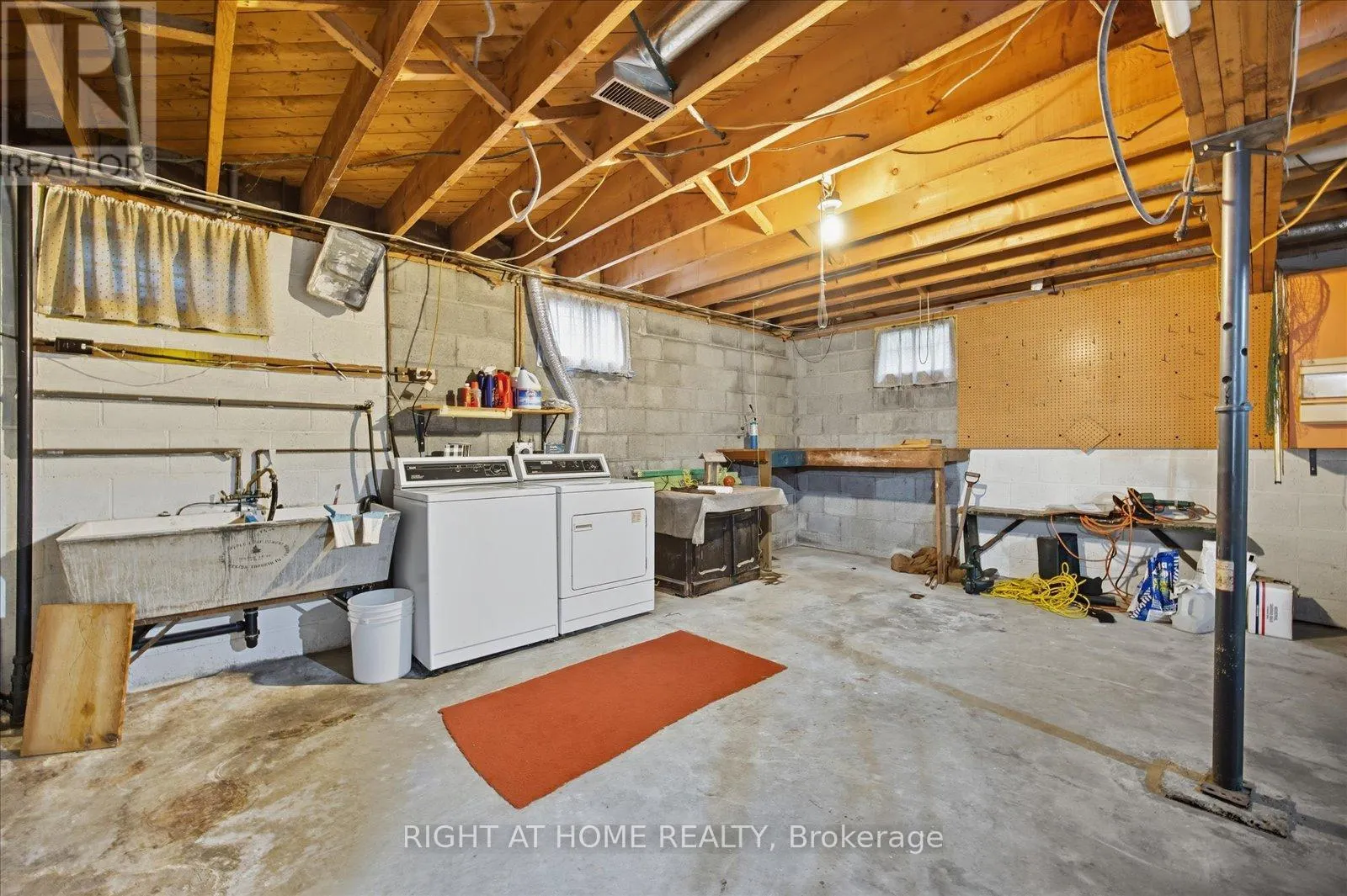 81 MEADOW CRESCENT