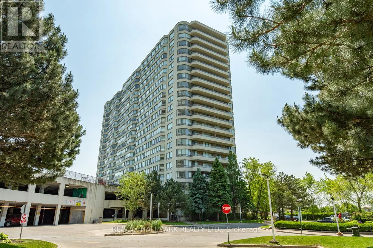 385 - 1 GREYSTONE WALK DRIVE