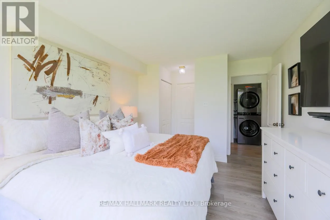 385 - 1 GREYSTONE WALK DRIVE