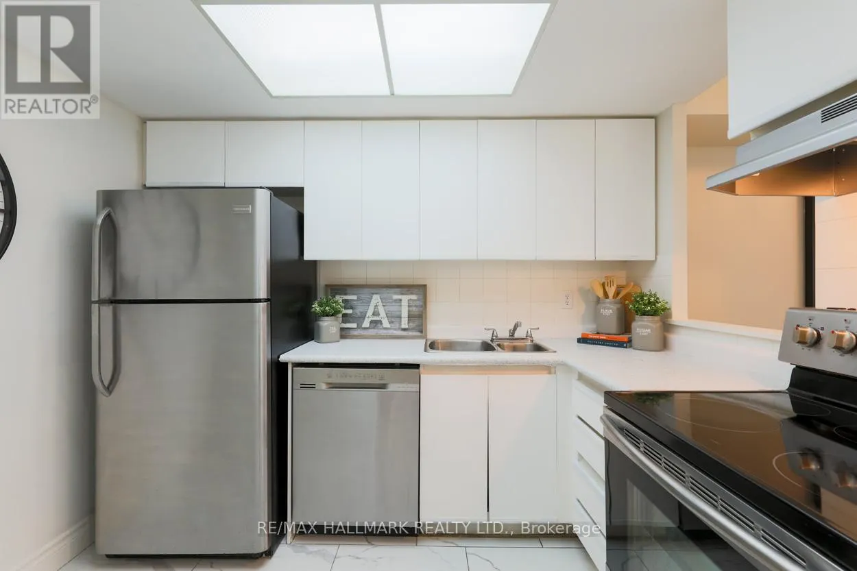 385 - 1 GREYSTONE WALK DRIVE