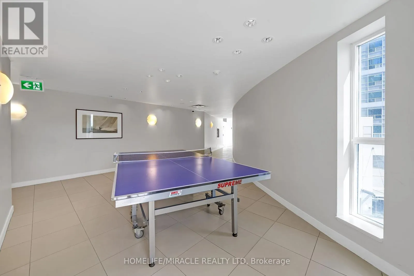 3011 - 36 LEE CENTRE DRIVE