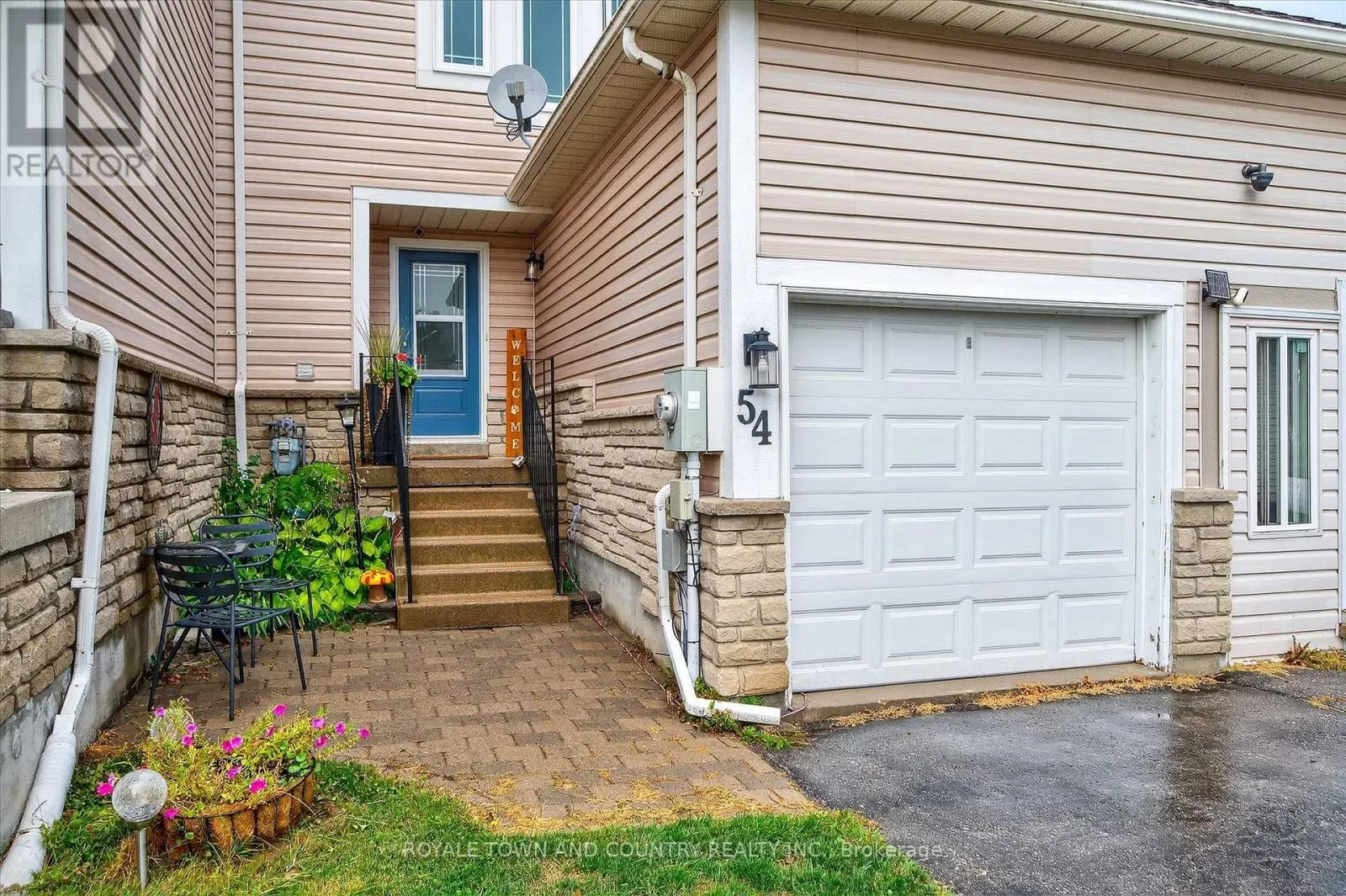 54 IVORY COURT