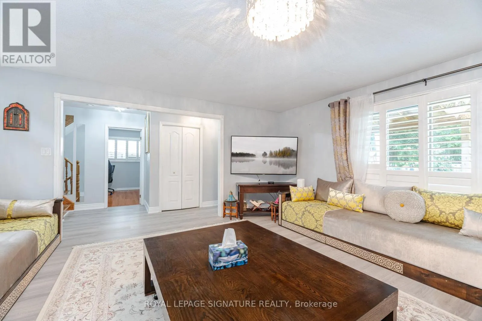 574 ANTIGUA CRESCENT