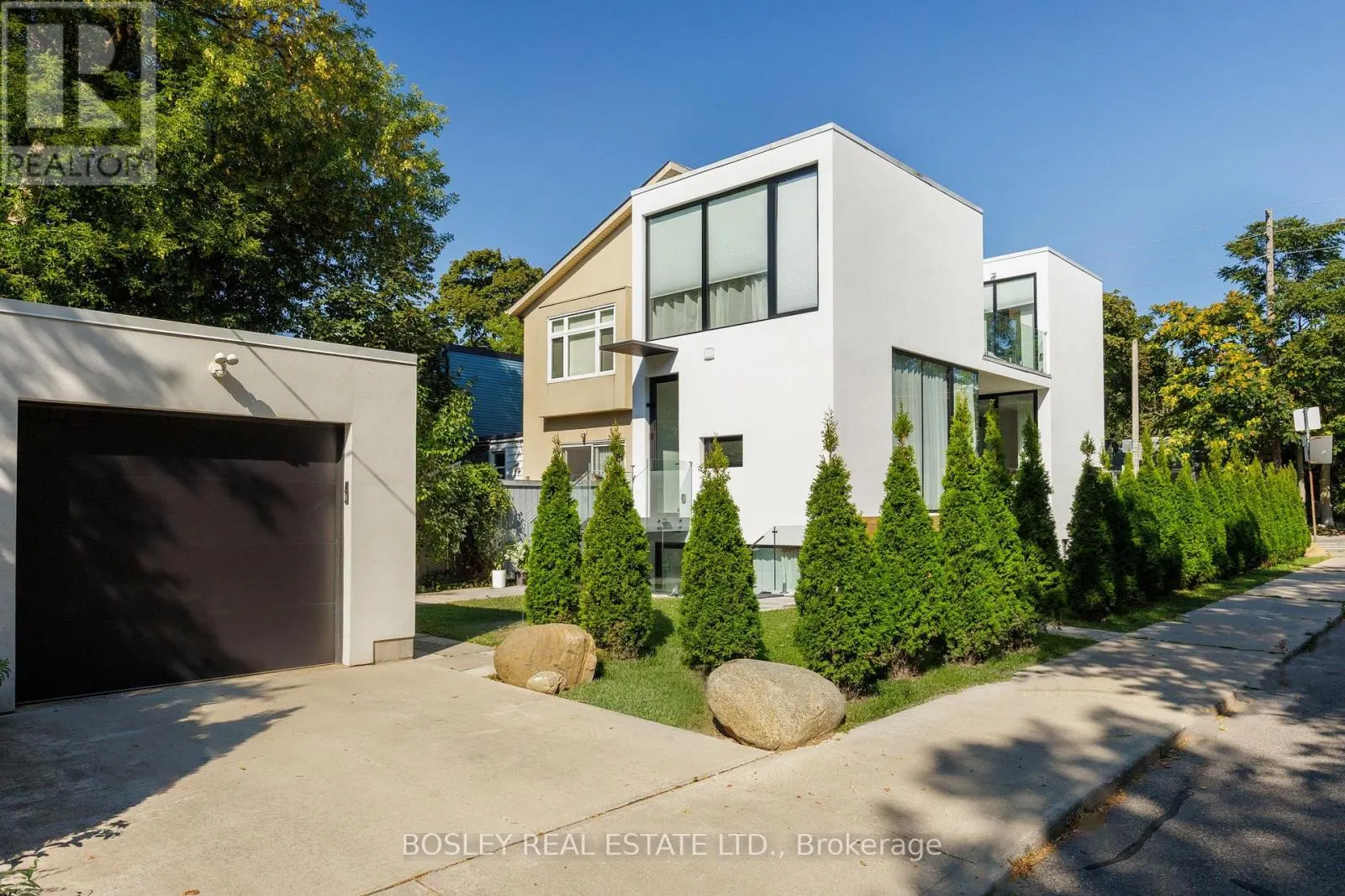 147 HANSON STREET