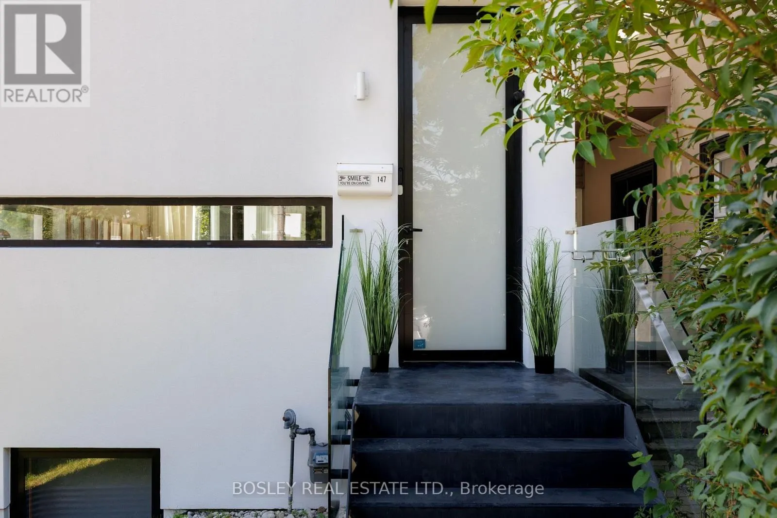 147 HANSON STREET