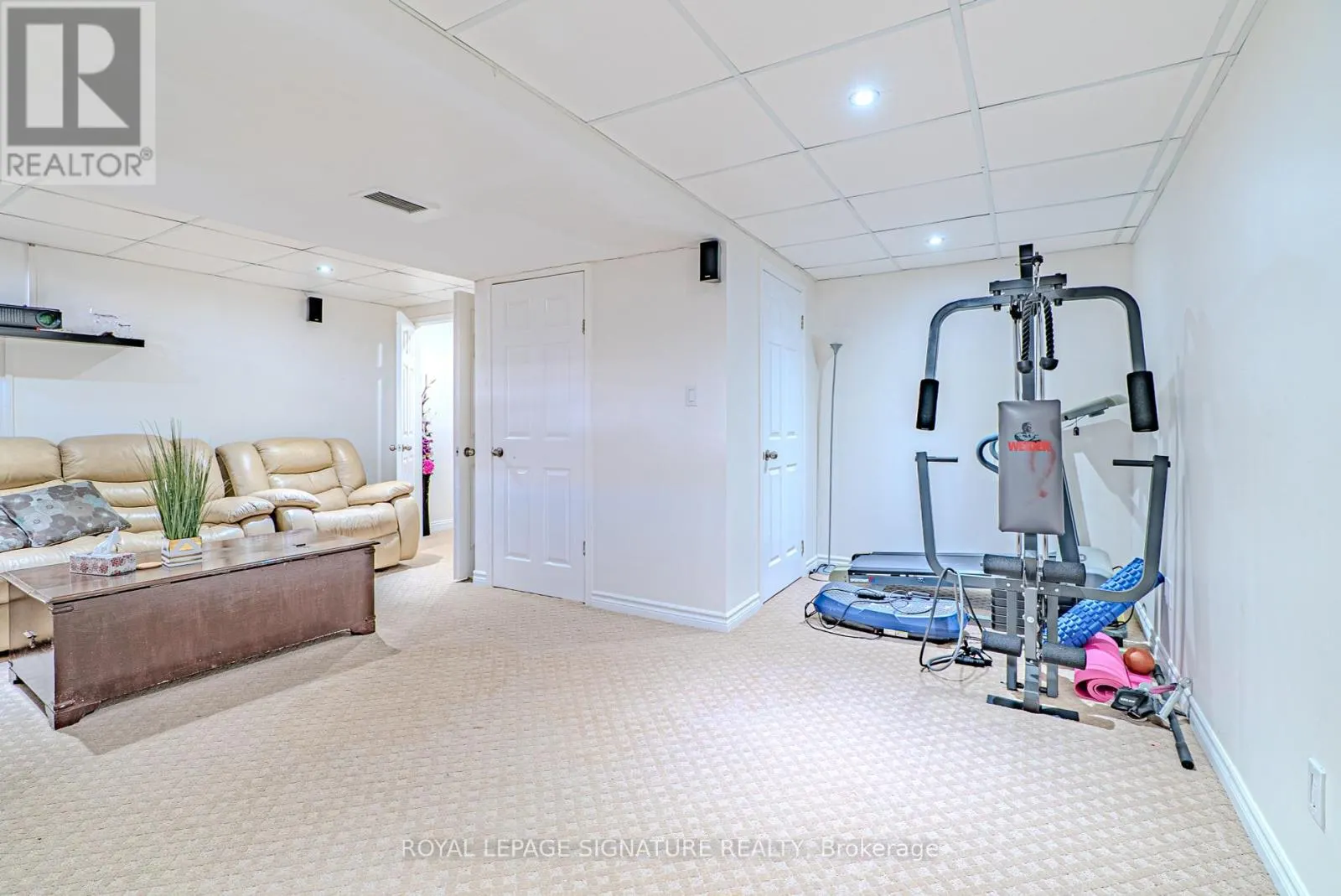 100 STOKELY CRESCENT