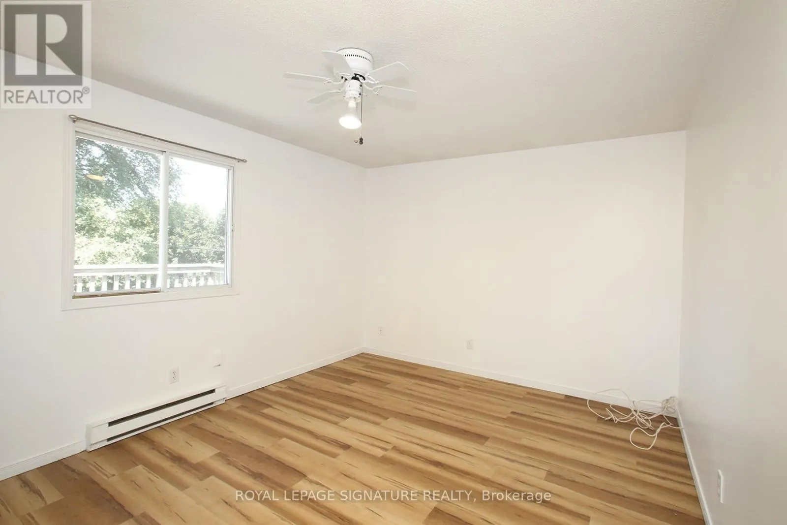 #4 - 42 TECUMSEH AVENUE
