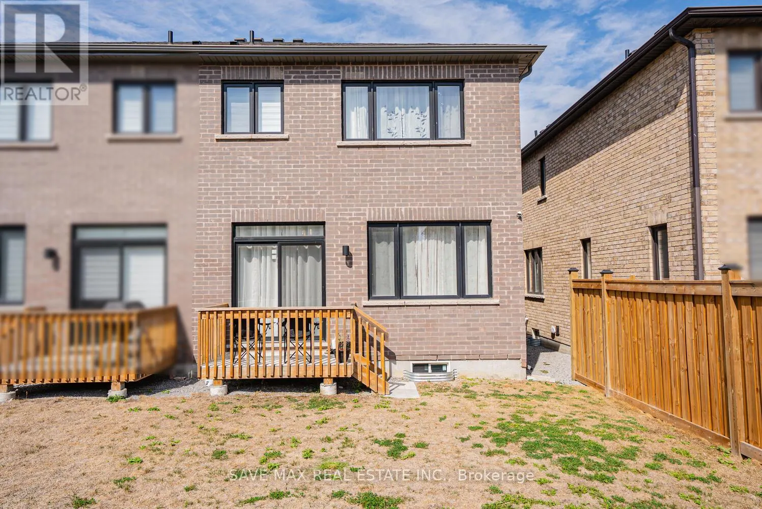 41 CLOSSON DRIVE