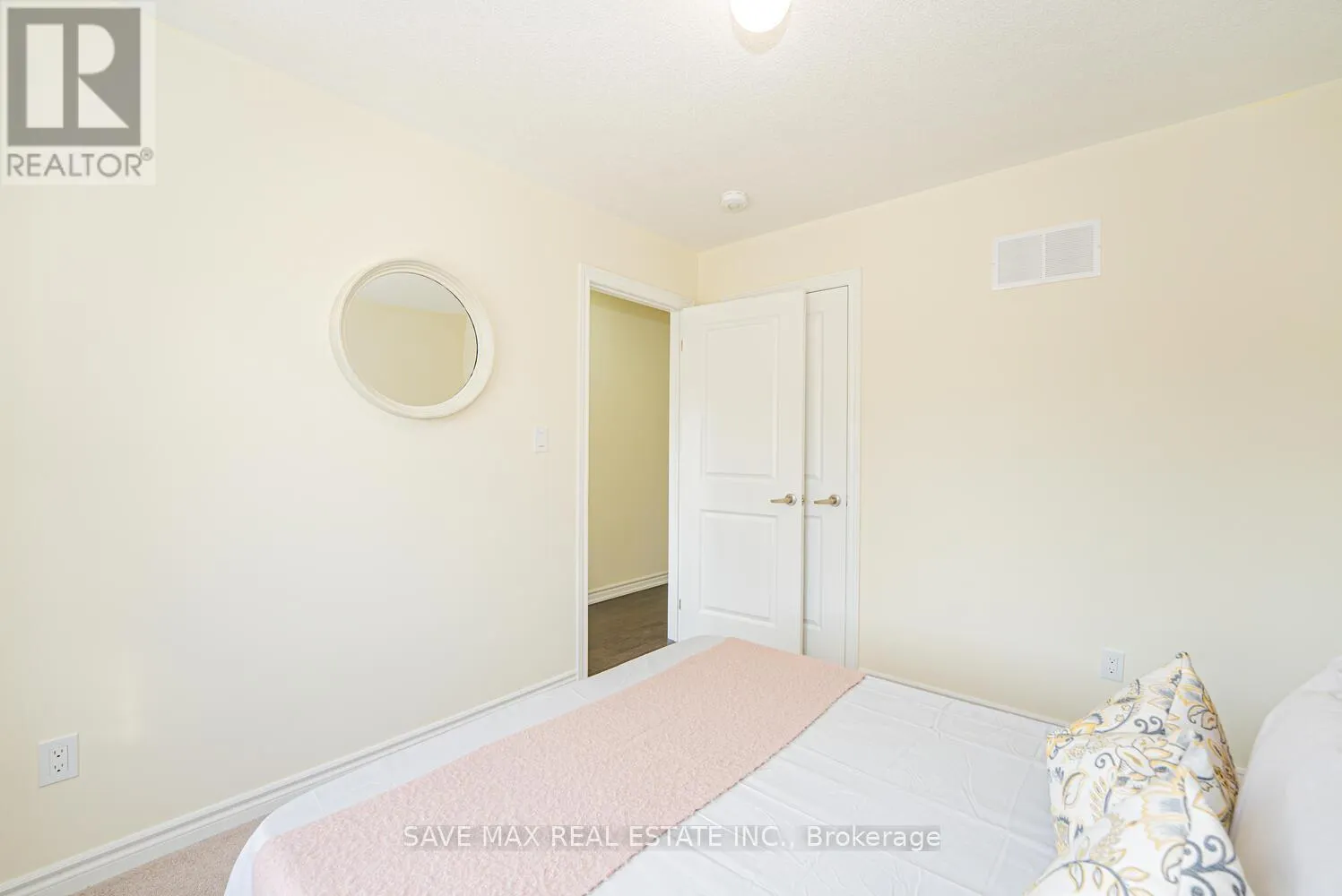 20 BERTRAM GATE