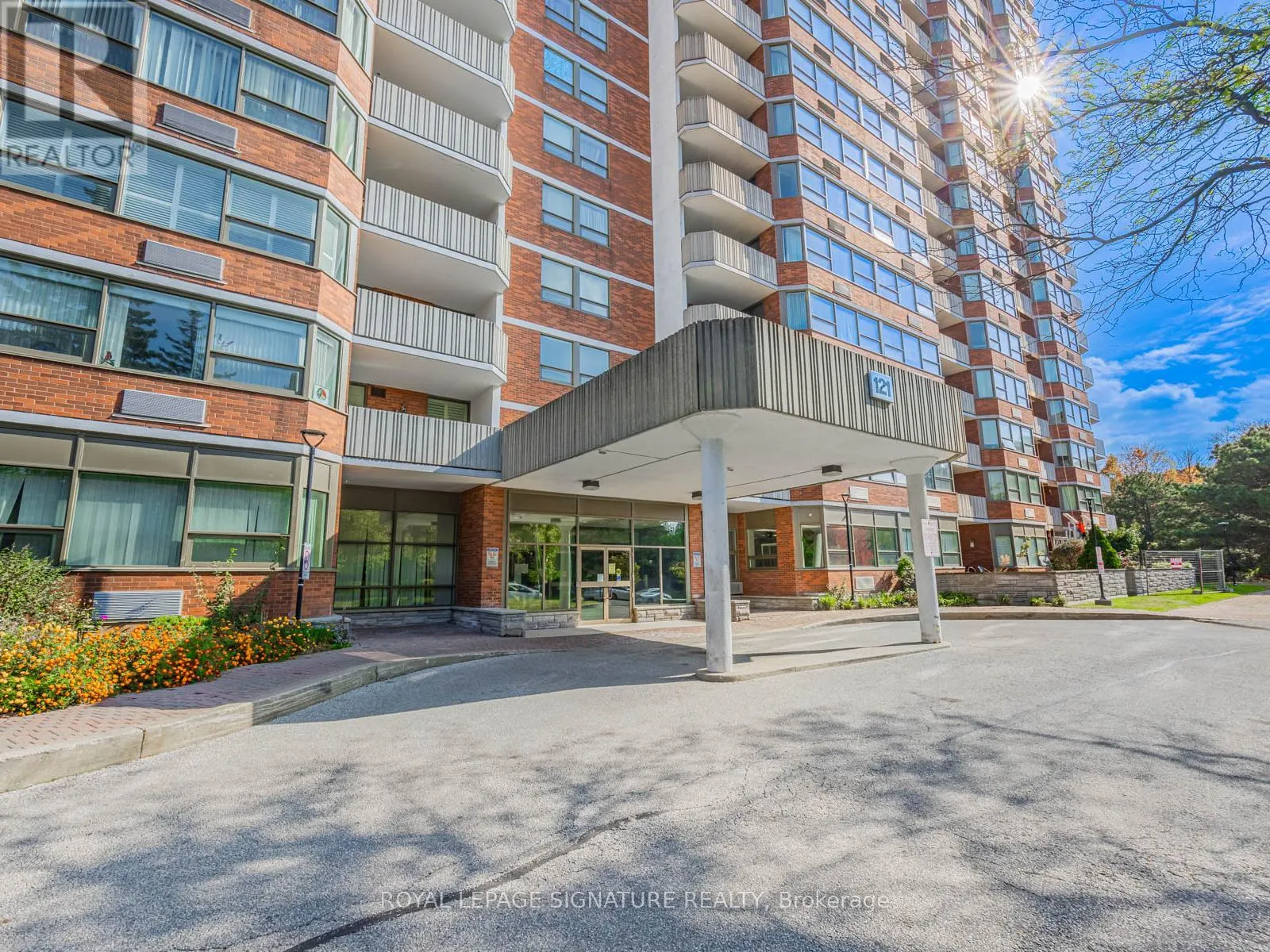 413 - 121 LING ROAD