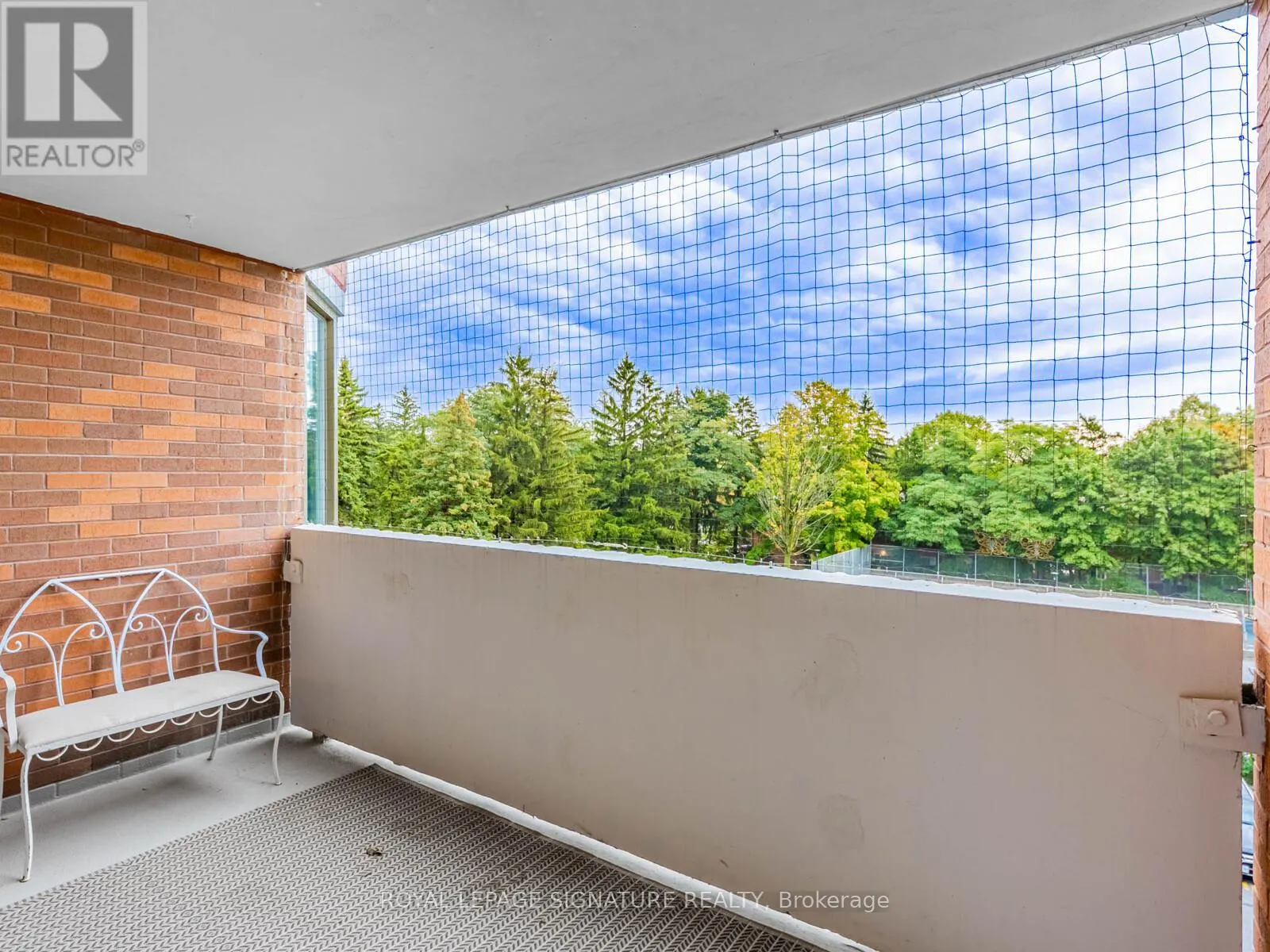 413 - 121 LING ROAD