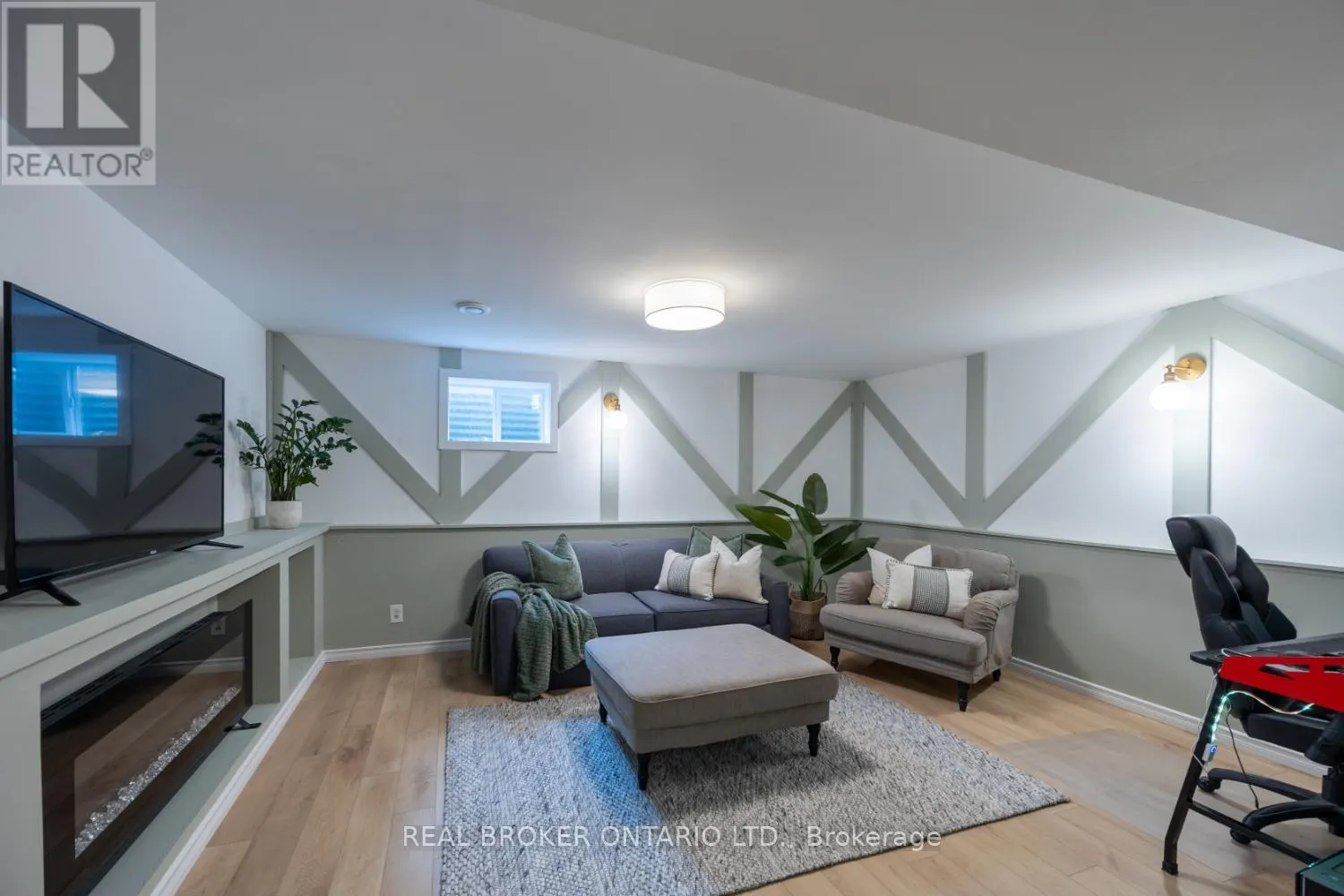 96 MARTIN ROAD