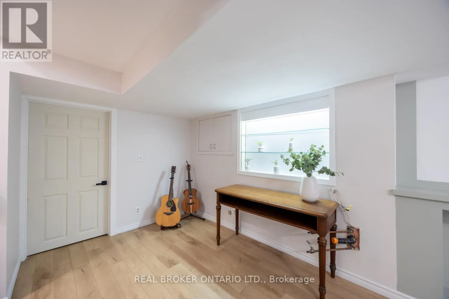 96 MARTIN ROAD