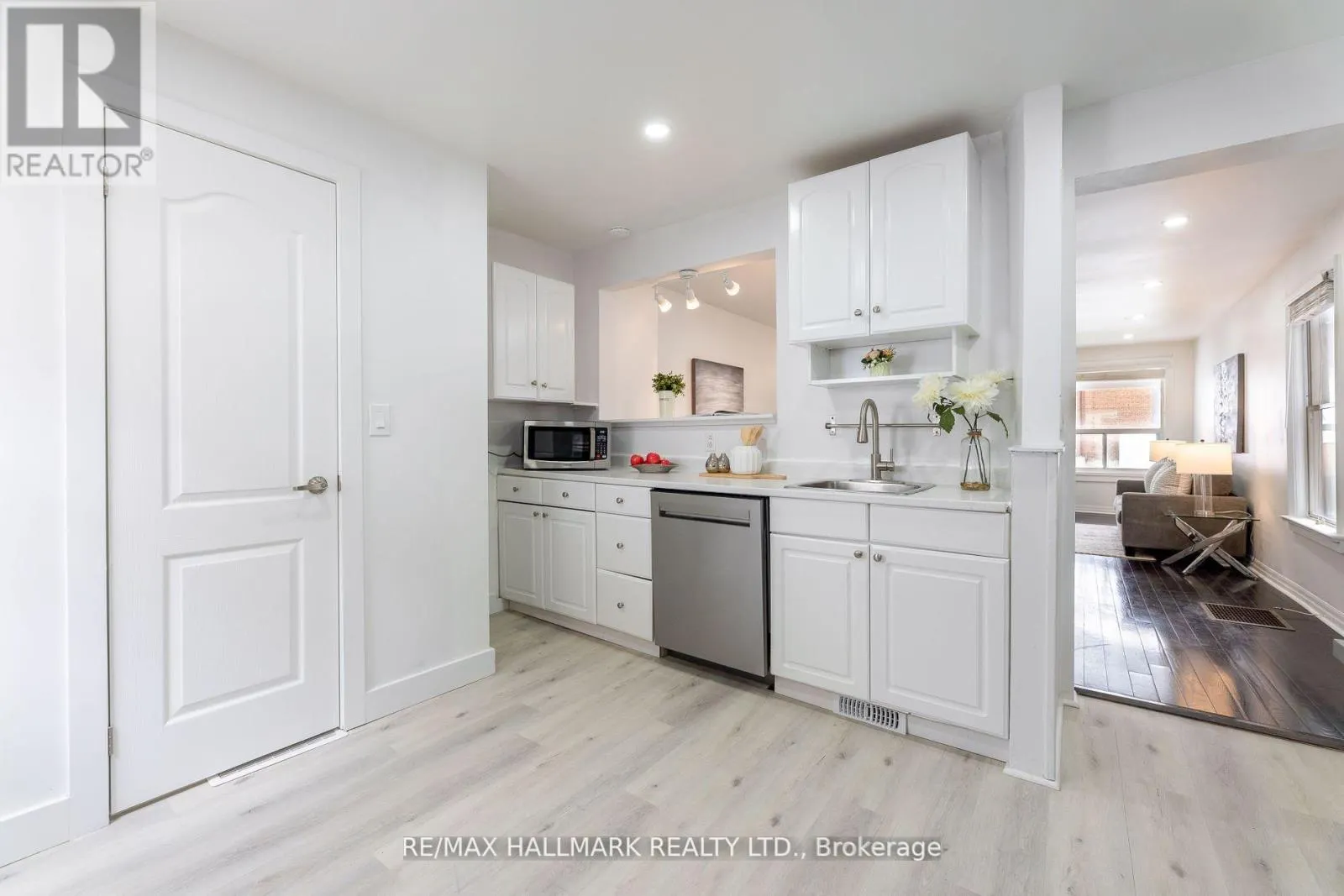 106 WILLOW AVENUE